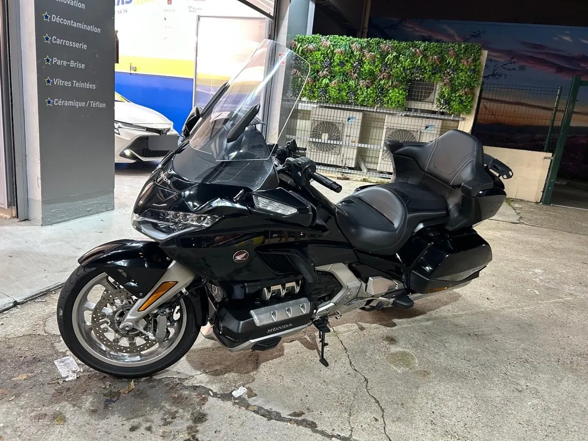 Honda Gold Wing, lavage moto